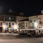 Restaurante Ruas ホテル *