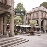 ホテル Restaurante Ruas ポンテベドラ