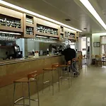 Restaurante Ruas ホテル *