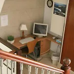 ホテル Restaurante Ruas ポンテベドラ