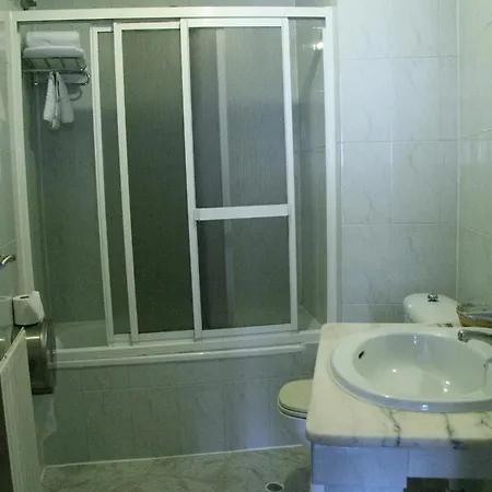 Hotel Restaurante Ruas *