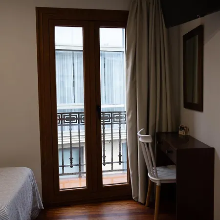 Restaurante Ruas فندق