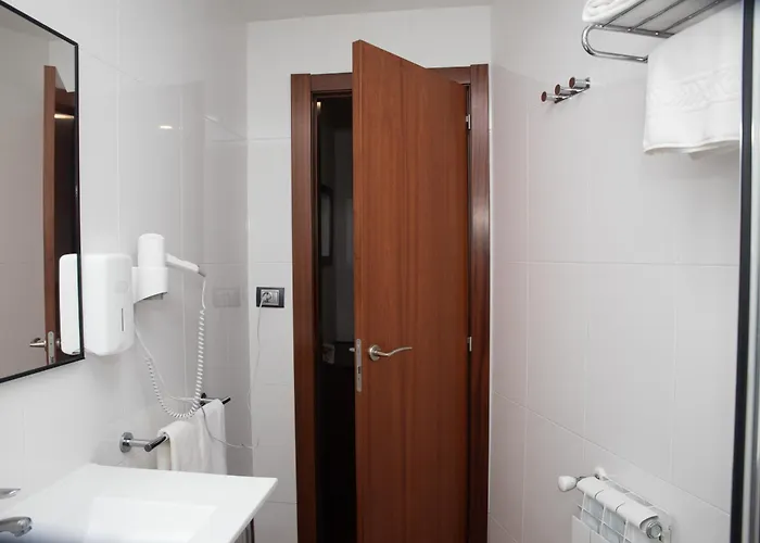 Hotel Restaurante Ruas *